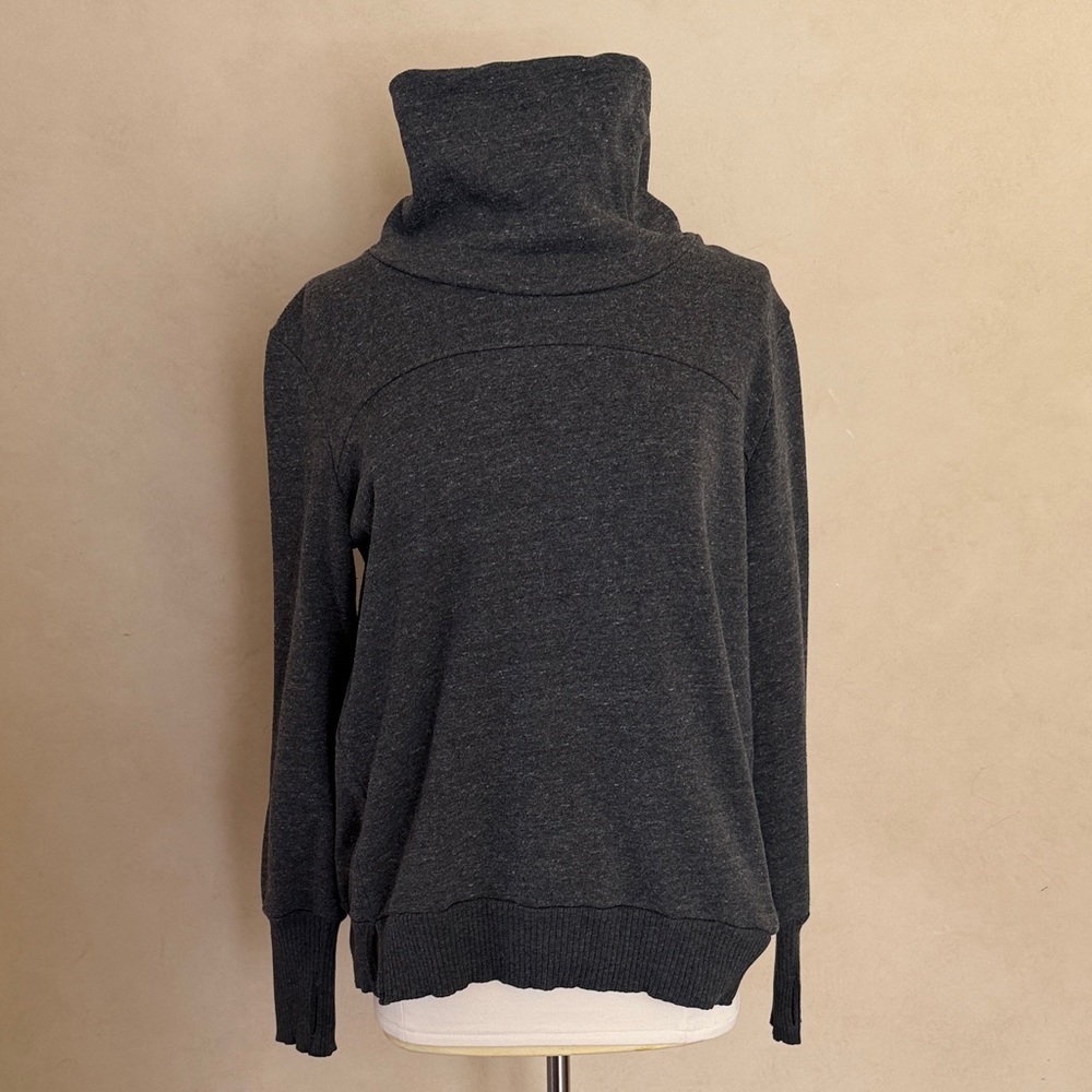 ALO Yoga Charcoal Funnel Neck Pullover